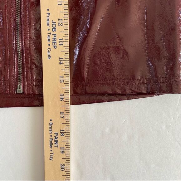 Wild Fable Faux Leather Y2K Red Front Zip Mini Skirt Size Small - Picture 8 of 8